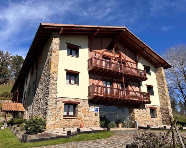 Hotel-Apartamento Rural Atxurra Бермео Экстерьер фото