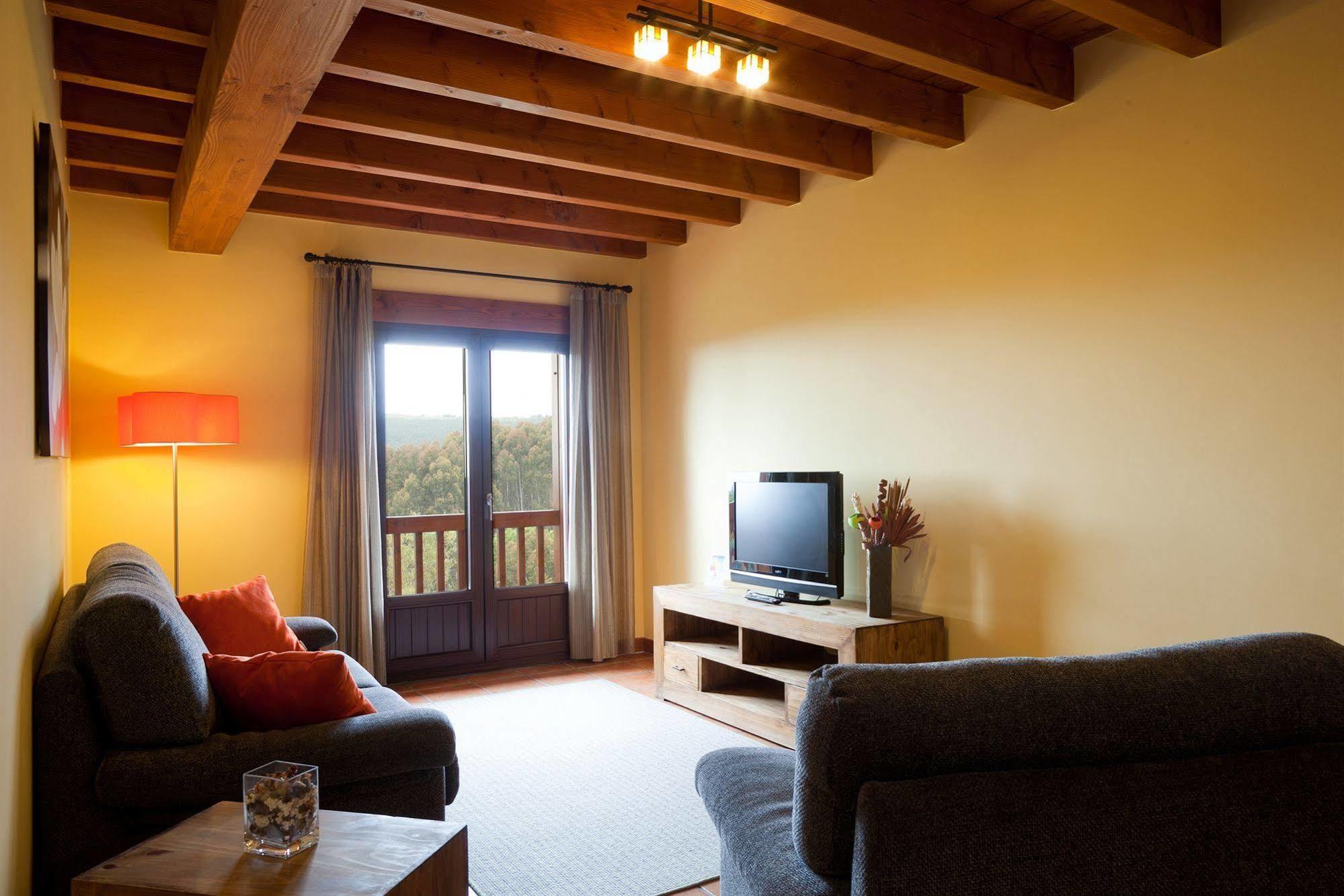 Hotel-Apartamento Rural Atxurra Бермео Экстерьер фото